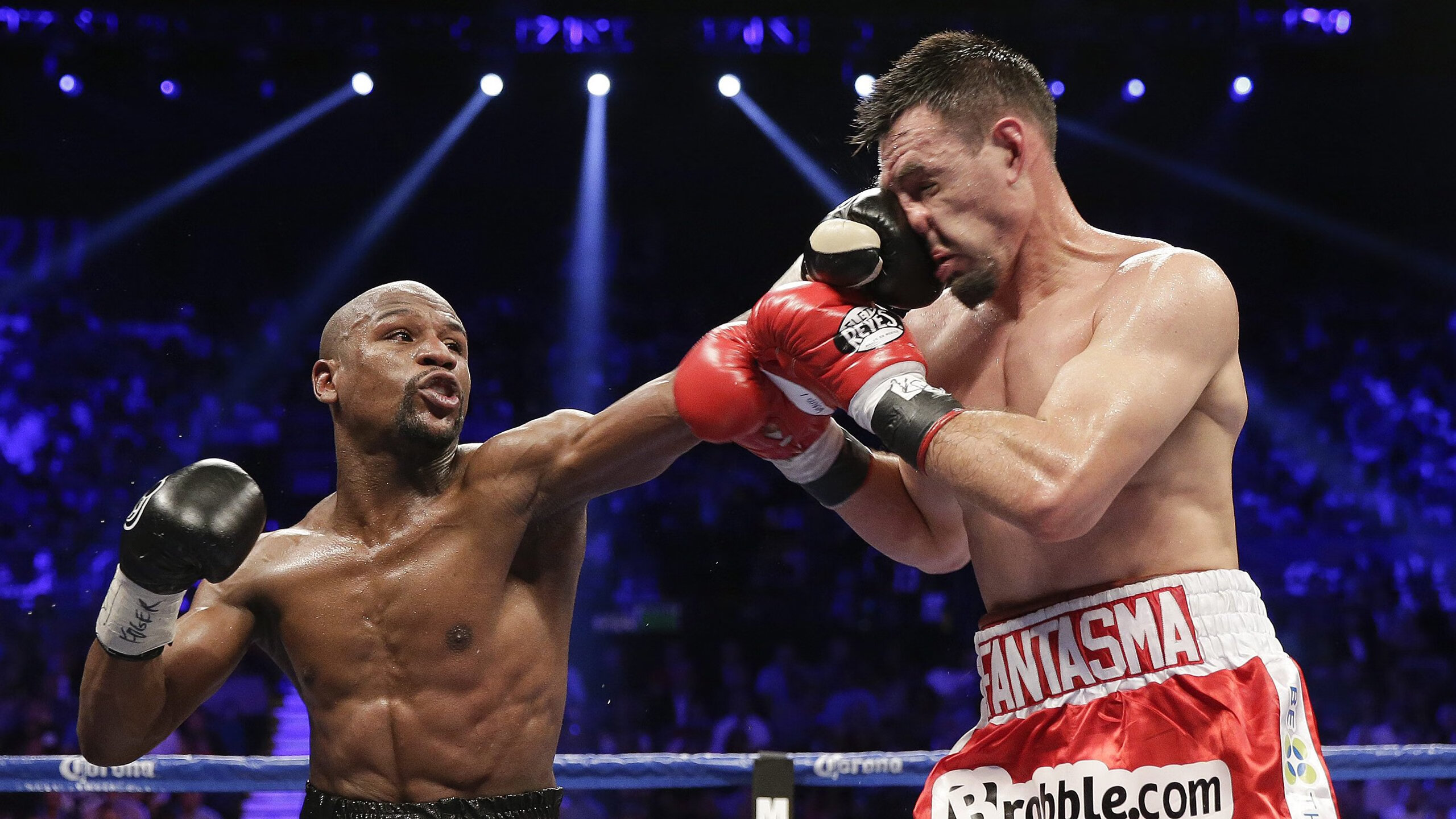 欧冠十六强：曼城迎战巴萨 瓜迪奥拉与旧将再度交锋令人感慨时光